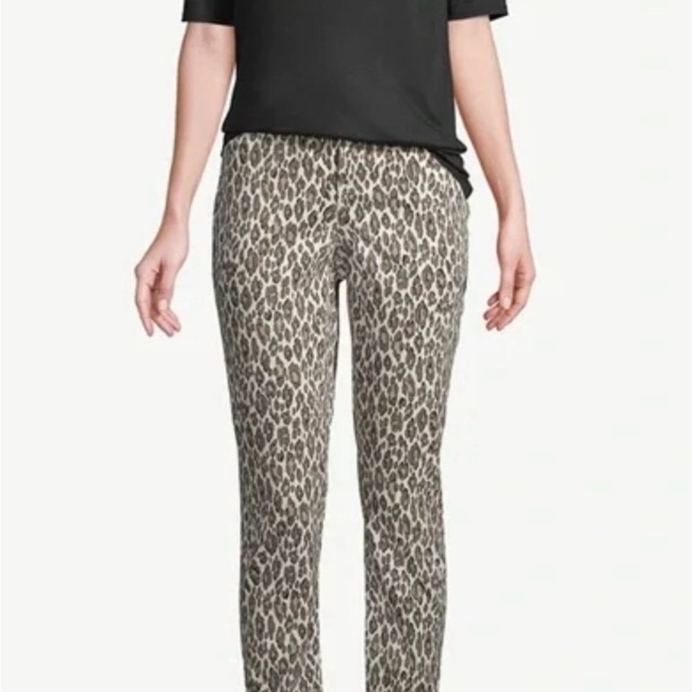Chico’s So Slimming Girlfriend Slim Leg Ankle Leopard print jeans sz 0R (4)